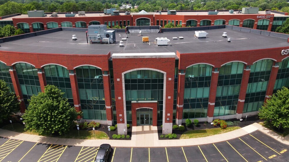 Primary Photo Of 6400 Sheridan Dr, Buffalo Unknown For Lease