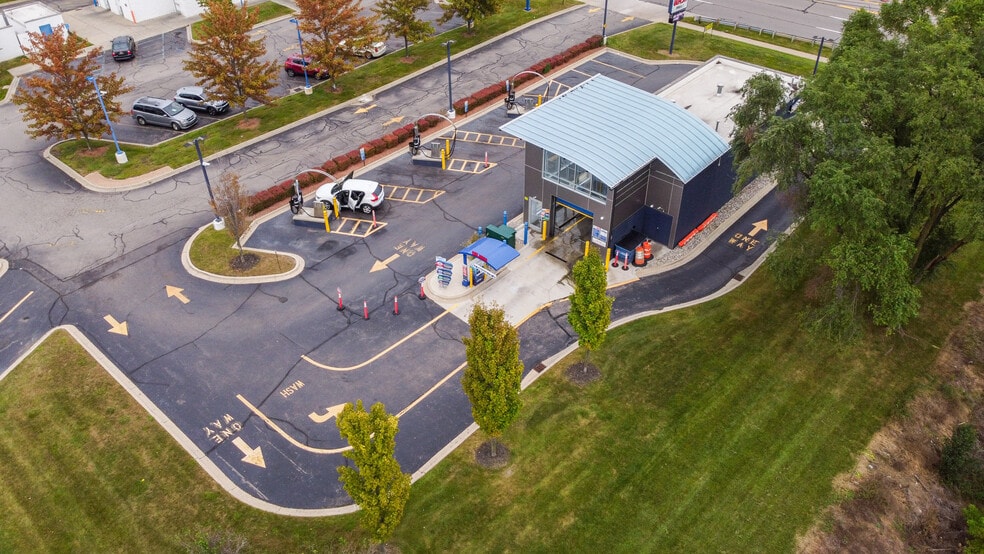 More Photos Of 31785 Van Dyke Ave, Warren Carwash For Sale