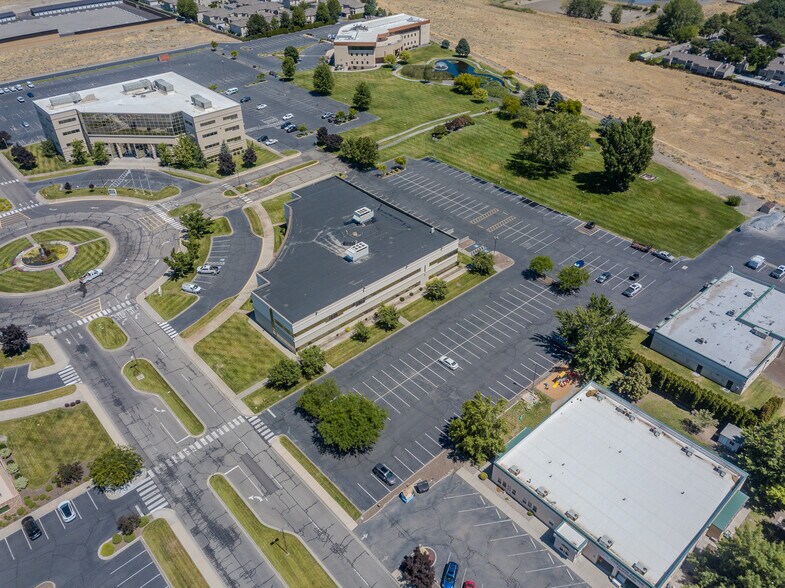 More Photos Of 2425 Stevens Center Pl, Richland Office For Lease