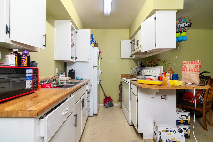 More Photos Of 2444 E Willetta St, Phoenix Apartments For Sale