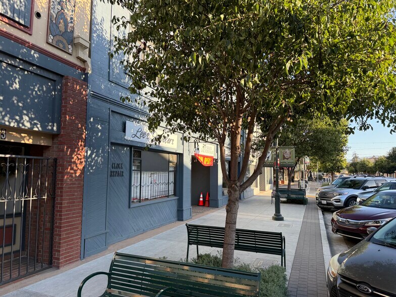 More Photos Of 319-323 Main St, Salinas Storefront Retail Residential For Lease