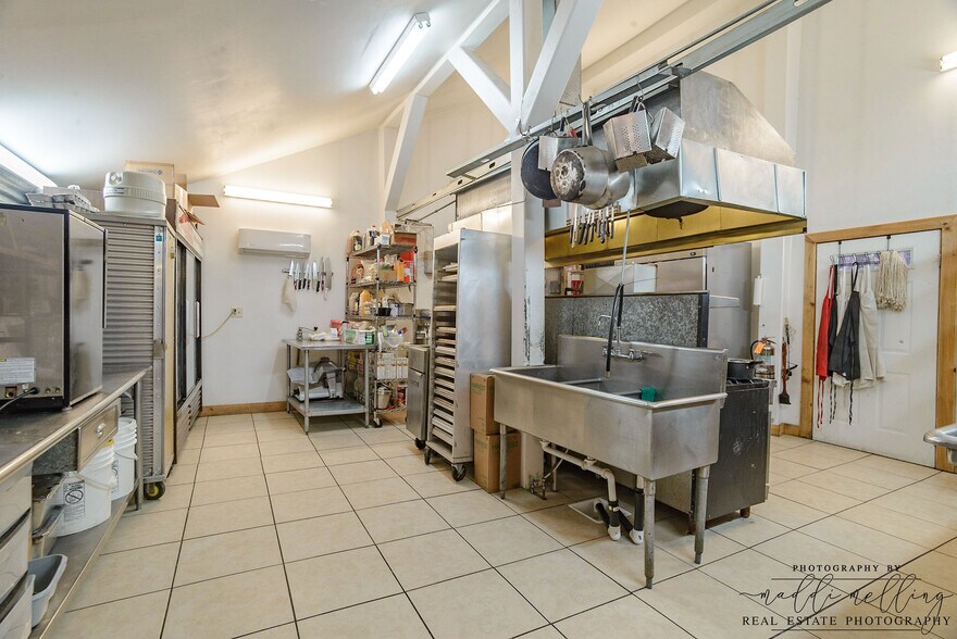 More Photos Of 197 W 200 S, Parowan Restaurant For Sale