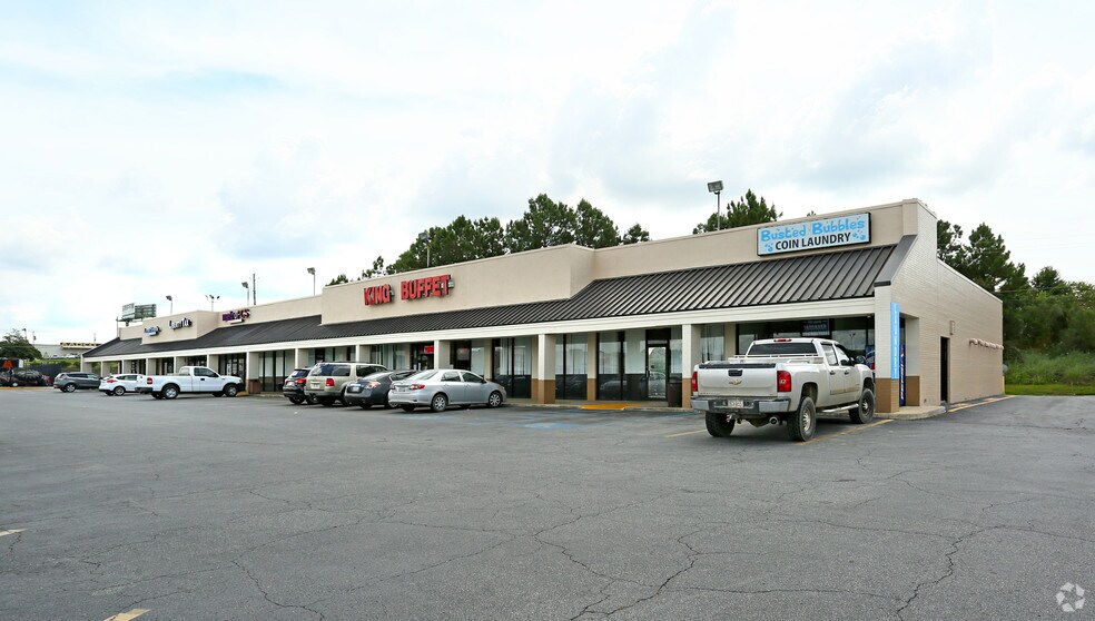 More Photos Of 121 S Virginia Ave, Tifton Unknown For Lease