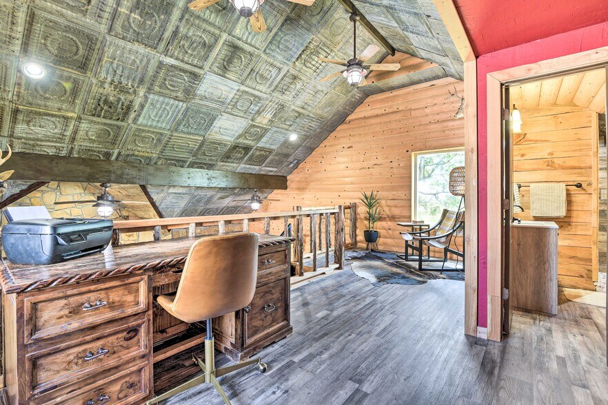 More Photos Of 3112 Sunset School Rd, Sunset Land For Sale