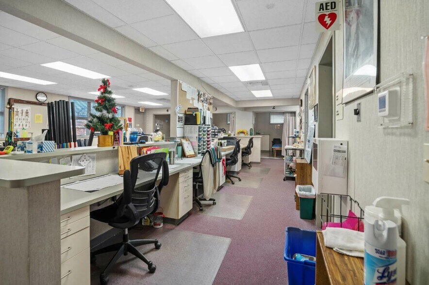 More Photos Of 11855 Hg Trueman Rd, Lusby Health Club For Lease