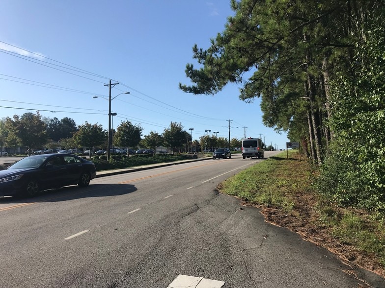 More Photos Of 225 University Pky, Aiken Land For Sale