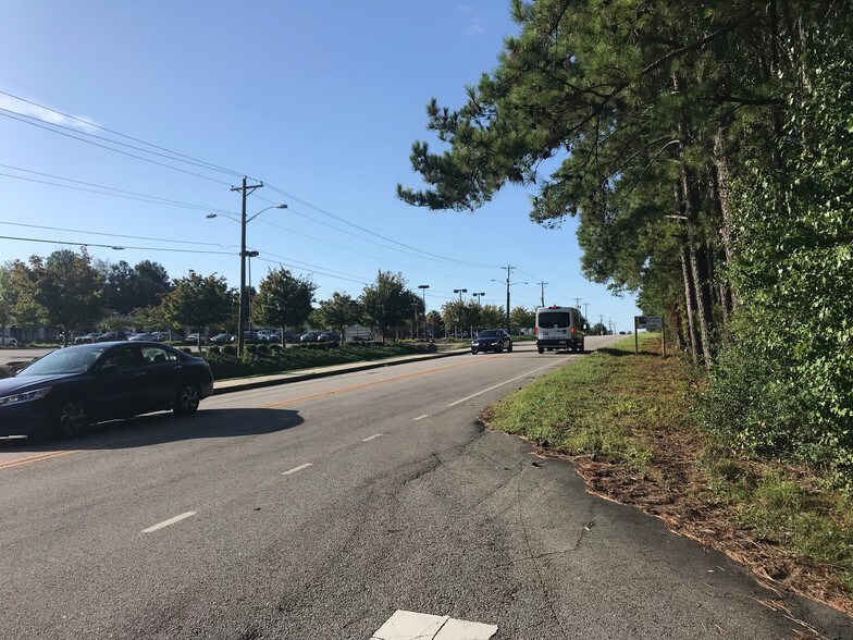 More Photos Of 225 University Pky, Aiken Land For Sale