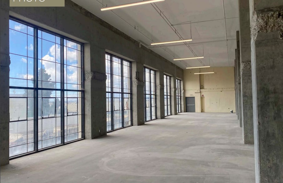 More Photos Of 2650 E Olympic Blvd, Los Angeles Warehouse For Lease