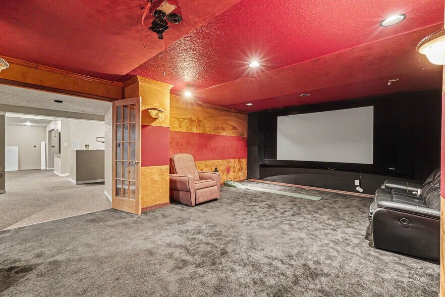 More Photos Of 5133 FL-54, New Port Richey Office Residential For Lease