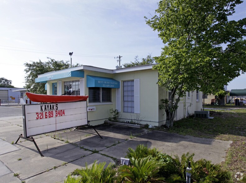 More Photos Of 515 Garden St, Titusville Freestanding For Sale