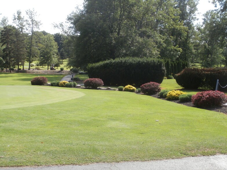 More Photos Of 1189 Ogden Parma Town Line Rd, Spencerport Golf Course Driving Range For Sale