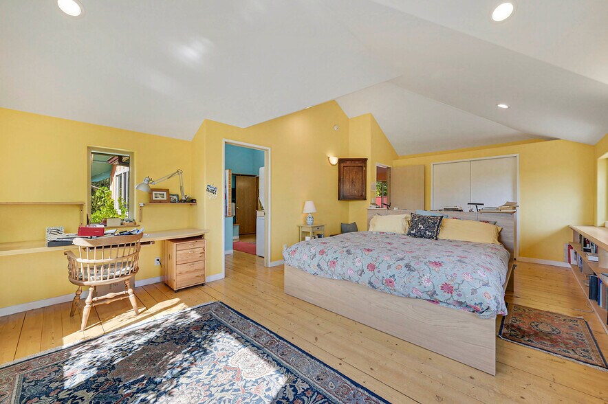 More Photos Of 1673 Woodland Dr, Port Townsend Winery Vineyard For Sale