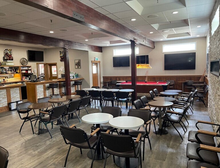 More Photos Of 405 5 Ave, Stewart Hotel For Sale