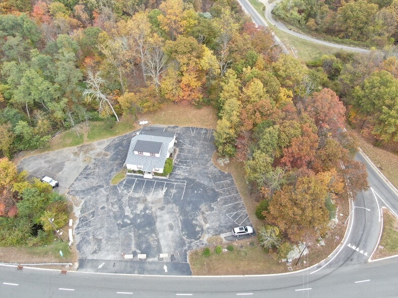 More Photos Of 409 Woodport Rd, Sparta Freestanding For Sale