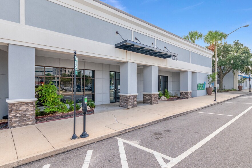 Primary Photo Of 125 NE 1st Ave, Ocala Office For Sale
