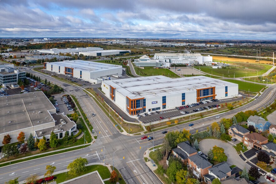 More Photos Of 1925 Meadowvale Blvd, Mississauga Distribution For Lease