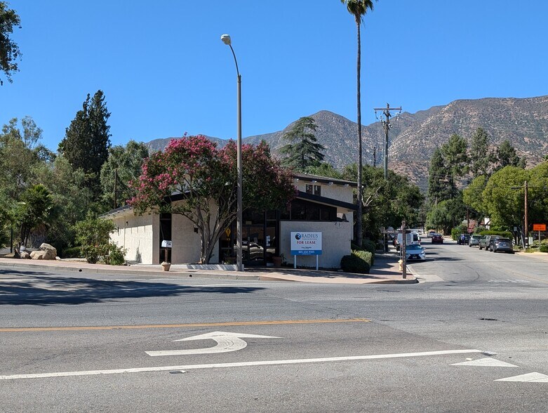 More Photos Of 302 El Paseo Rd, Ojai Office For Lease