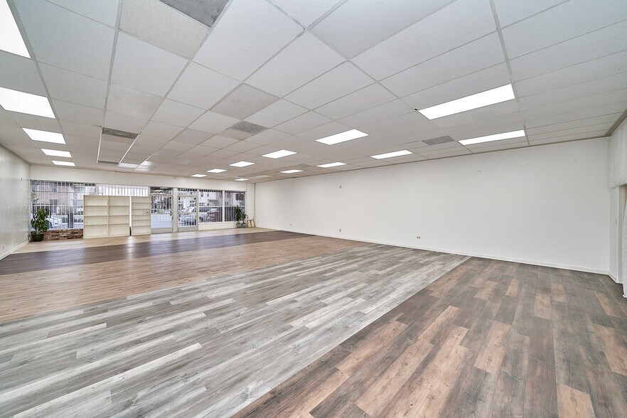 More Photos Of 18807-18809 Pioneer Blvd, Artesia Storefront Retail Office For Sale