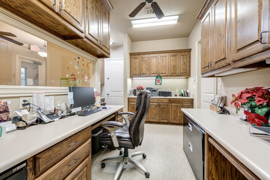 More Photos Of 3508 Highway 121, Bedford Office For Lease