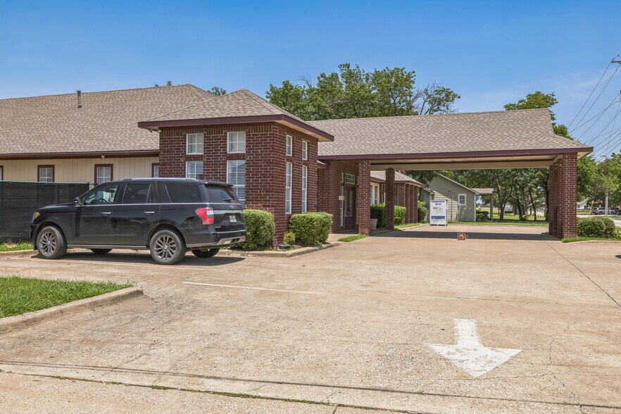 More Photos Of 120 S Birmingham St, Wylie Daycare Center For Sale
