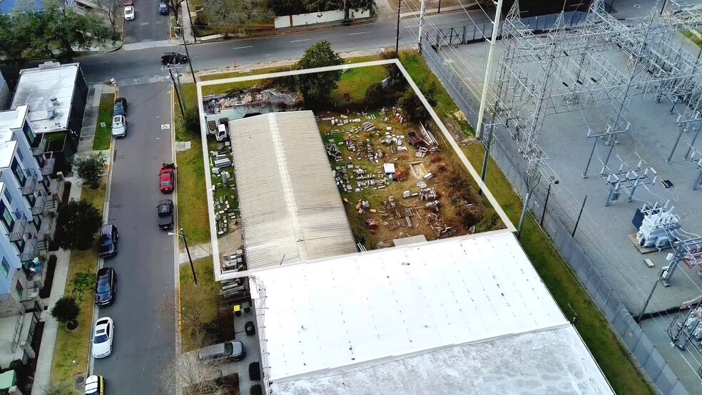 Primary Photo Of 918 E Broad St, Savannah Warehouse For Sale