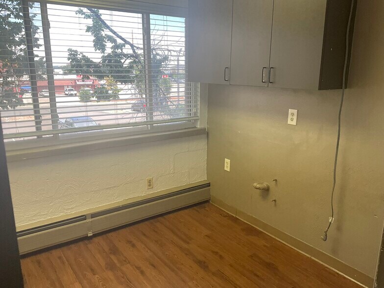 More Photos Of 4045 N Wadsworth Blvd, Wheat Ridge Office For Sale