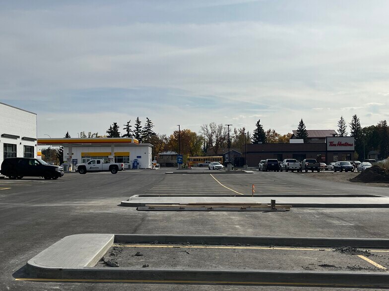 More Photos Of 4400 4th Ave, Regina General Retail For Lease
