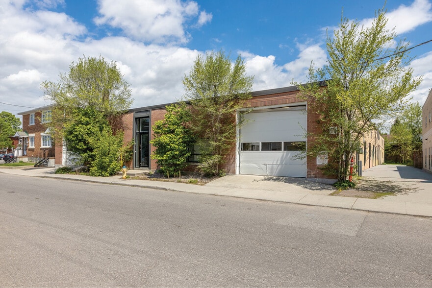 More Photos Of 255-257 Ste-anne Ave, Ottawa Warehouse For Sale