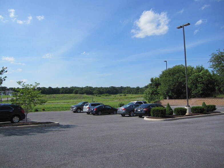 More Photos Of 11236 Robinwood Dr, Hagerstown Medical For Sale