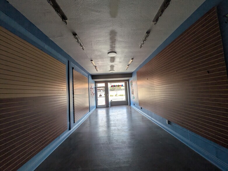 More Photos Of 1611-1615 E Cesar E Chavez Ave, Los Angeles Apartments For Lease