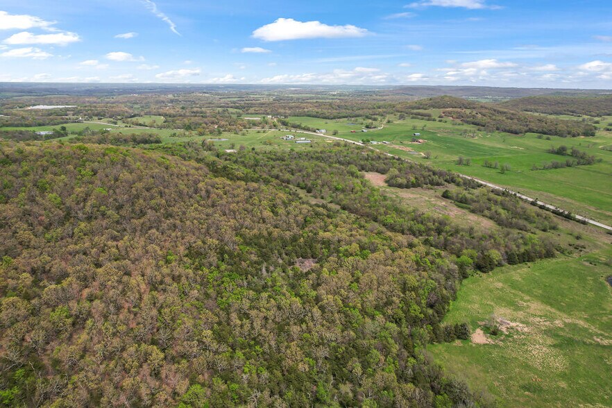 More Photos Of 10535 N Highway 59, Summers Land For Sale