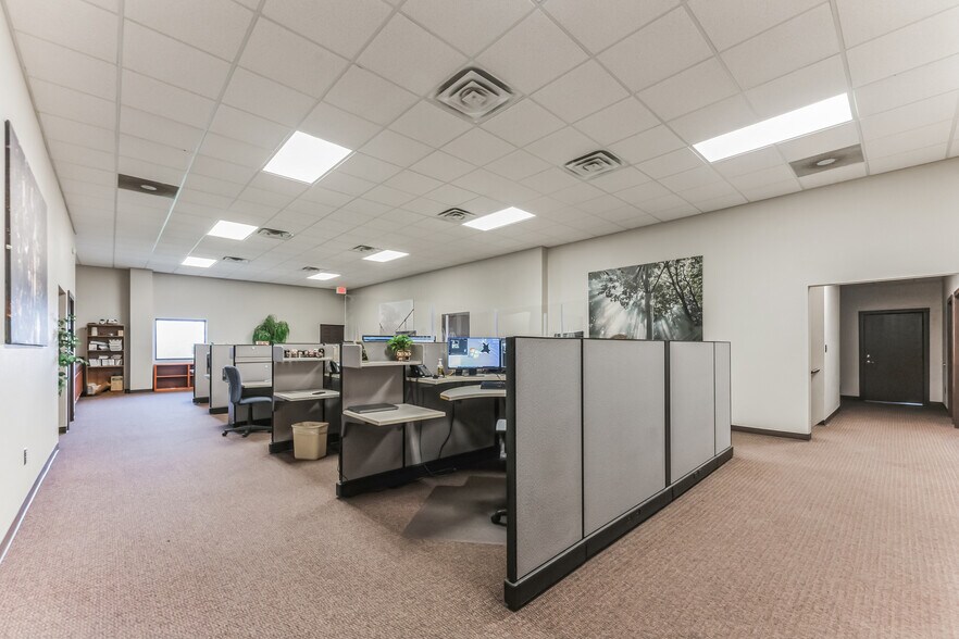 More Photos Of 2701 Hartlee Field Rd, Denton Office Residential For Sale