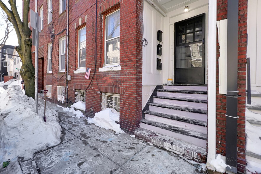 More Photos Of 213 W 9th St, Boston Multifamily For Sale
