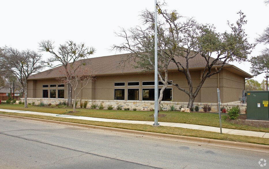 More Photos Of 3401 Royal Vista Blvd, Round Rock Medical For Sale