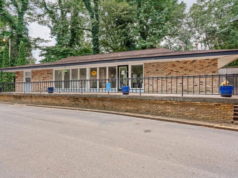 More Photos Of , Memphis Multifamily For Sale