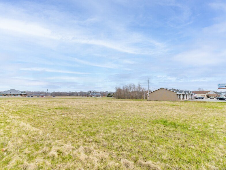 More Photos Of 5 N MEMORIAL Dr, New Castle Land For Sale