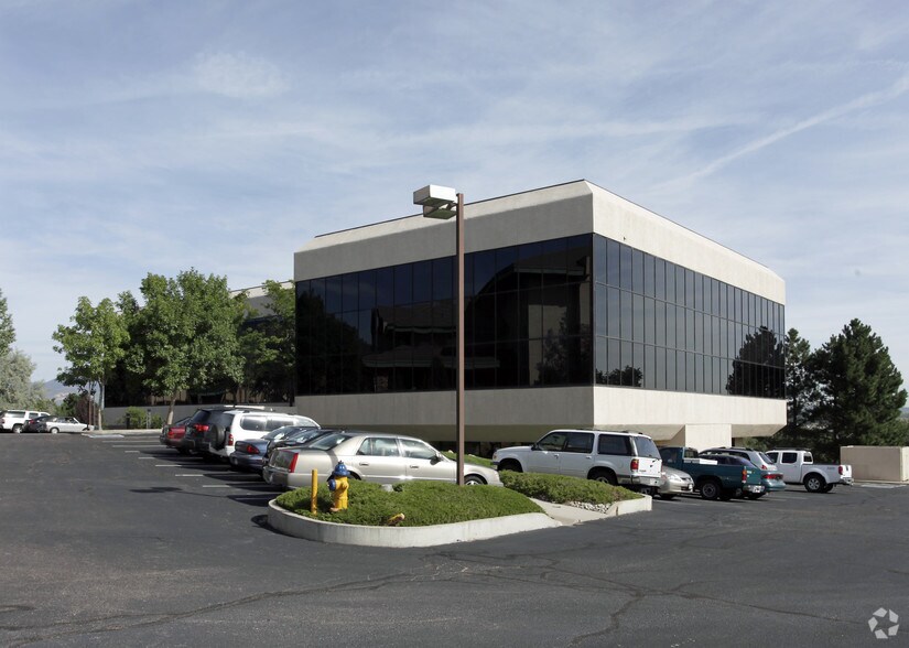 More Photos Of 660 Southpointe Ct, Colorado Springs Medical For Sale