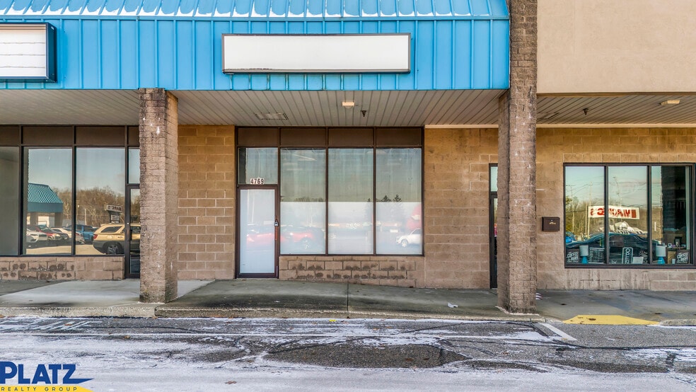 More Photos Of 4751-4771 Mahoning Ave, Youngstown Unknown For Lease