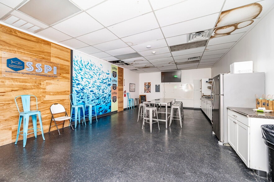 More Photos Of 1508 Brook Rd, Richmond Refrigeration Cold Storage For Sale