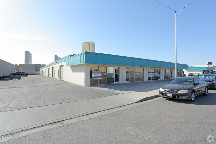 Primary Photo Of 3050-A Westwood Dr, Las Vegas Light Distribution For Lease