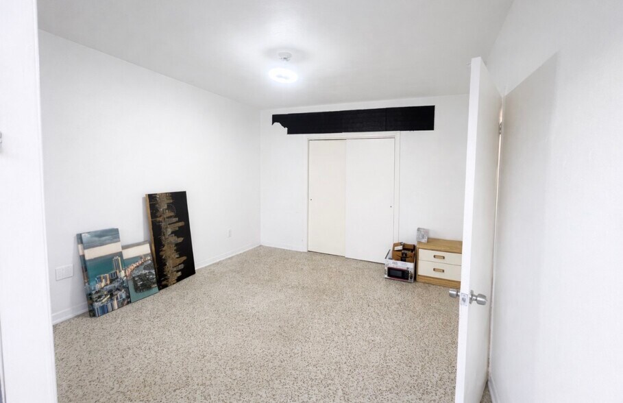 More Photos Of 140 SW 30th Ct, Miami Multifamily For Sale