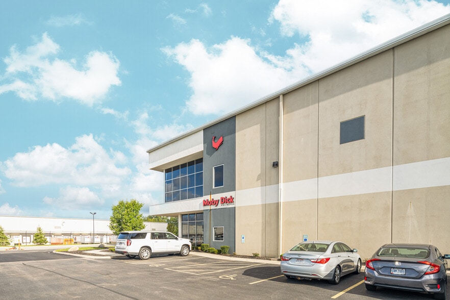 More Photos Of 4712 Poth Rd, Whitehall Warehouse For Lease