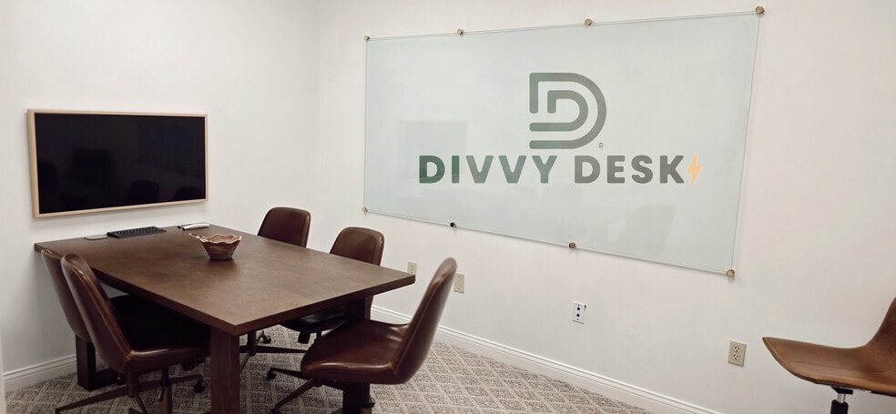 More Photos Of 139 W Ellis Rd, Griffin Loft Creative Space For Lease