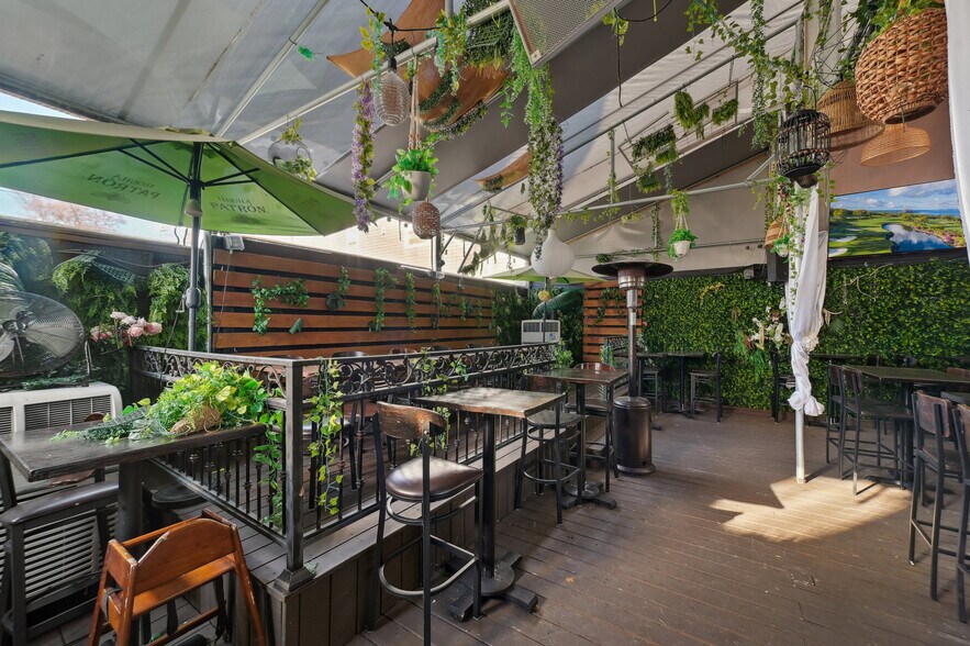 More Photos Of 487-489 21st Ave, Paterson Bar For Sale