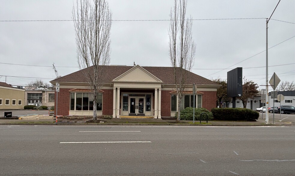 Primary Photo Of 201 NW 3rd St, Corvallis Office For Lease