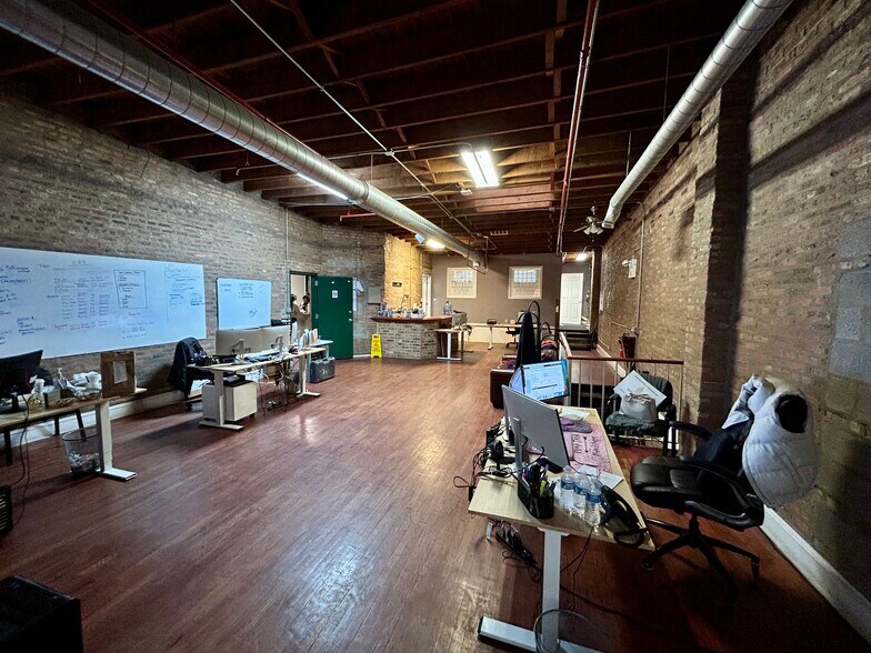 More Photos Of 5923-5927 S Wentworth Ave, Chicago Office Residential For Lease