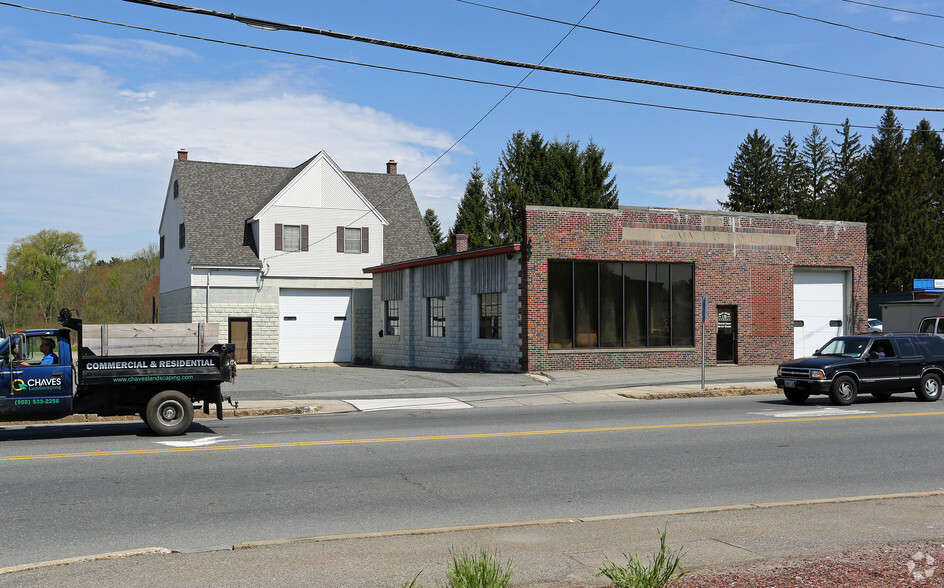 More Photos Of 170 E Main St, Milford Auto Repair For Sale