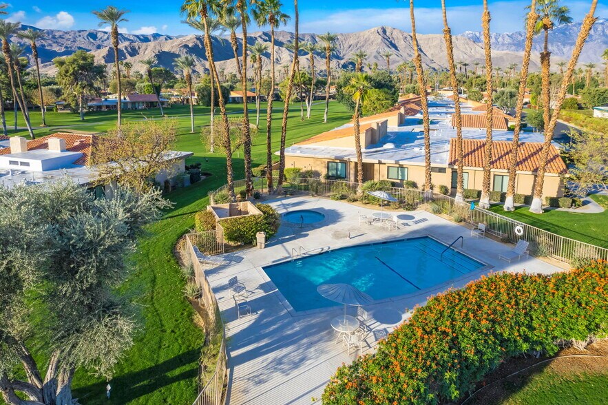 More Photos Of 60 La Ronda Dr, Rancho Mirage Apartments For Sale