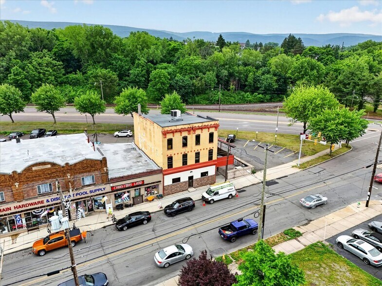 More Photos Of 650-654 S Main St, Wilkes-Barre Bar For Sale