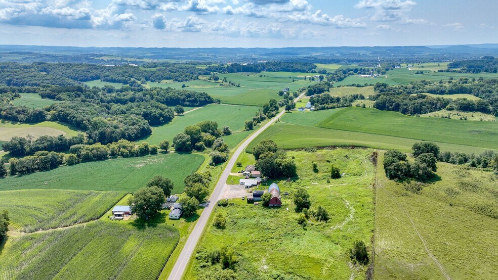 More Photos Of N5425 County Road H, Mondovi Restaurant For Sale